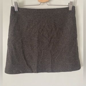 Wilfred Aritzia Renee Skirt Wool Cashmere Blend Size 8 Pockets Zipper Collegiate